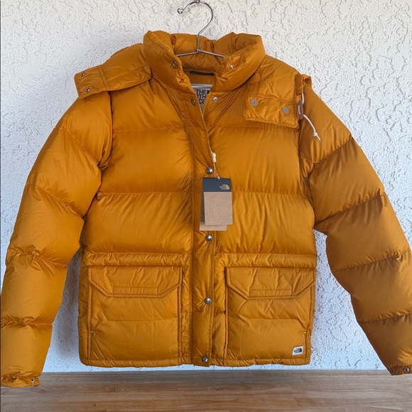 The North Face Jackets & Blazers - The North Face Women's  Sierra Down Parka Size M